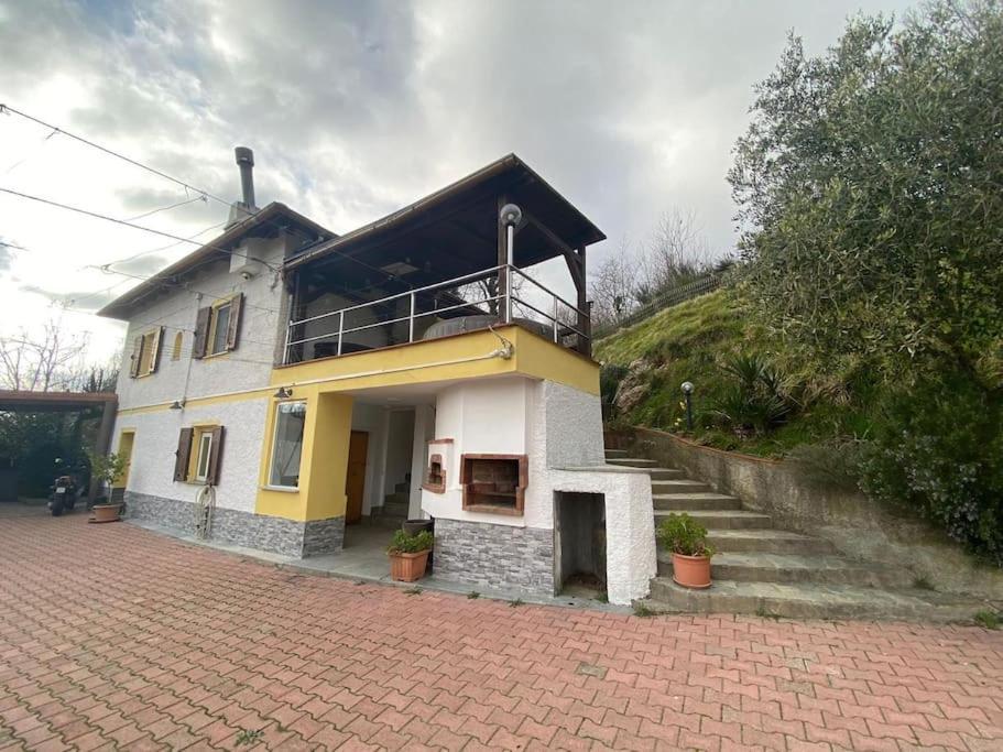 La Casa Nel Bosco Holiday home Ronco Scrivia